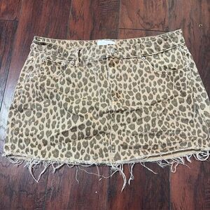 Victoria's Secret PINK Leopard Print Mini Skirt - Tan & Brown